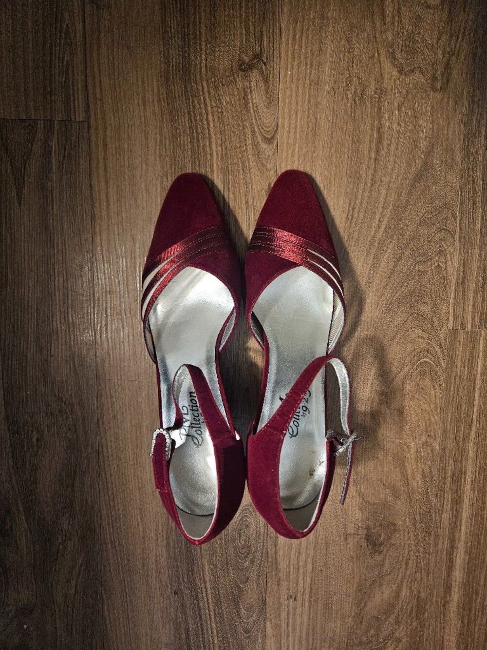 Burgundy Heels Closed Toe Ankle Strap Size 8 Medium Width PM Collection 925